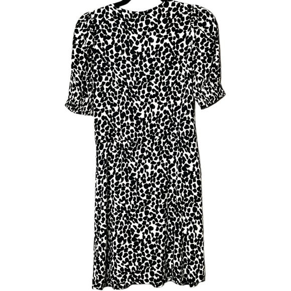 H&M 100% Viscose Button Front Mini Dress Puff Sleeves Animal Print Sz XXS NWOT - Picture 4 of 10